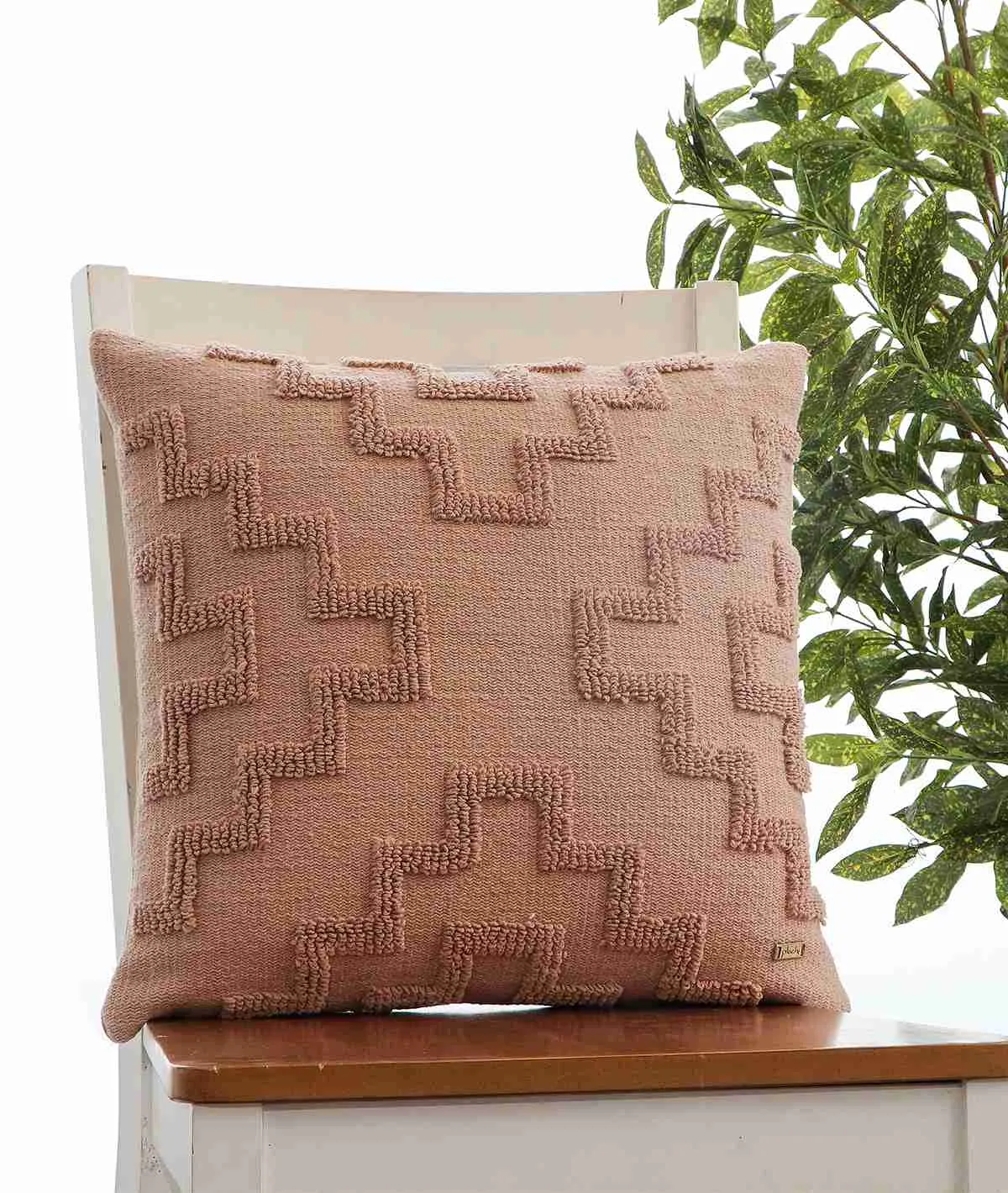 Fret Cotton Knitted Decorative Blush Pink Color 18 x 18 Inches Cushion Cover