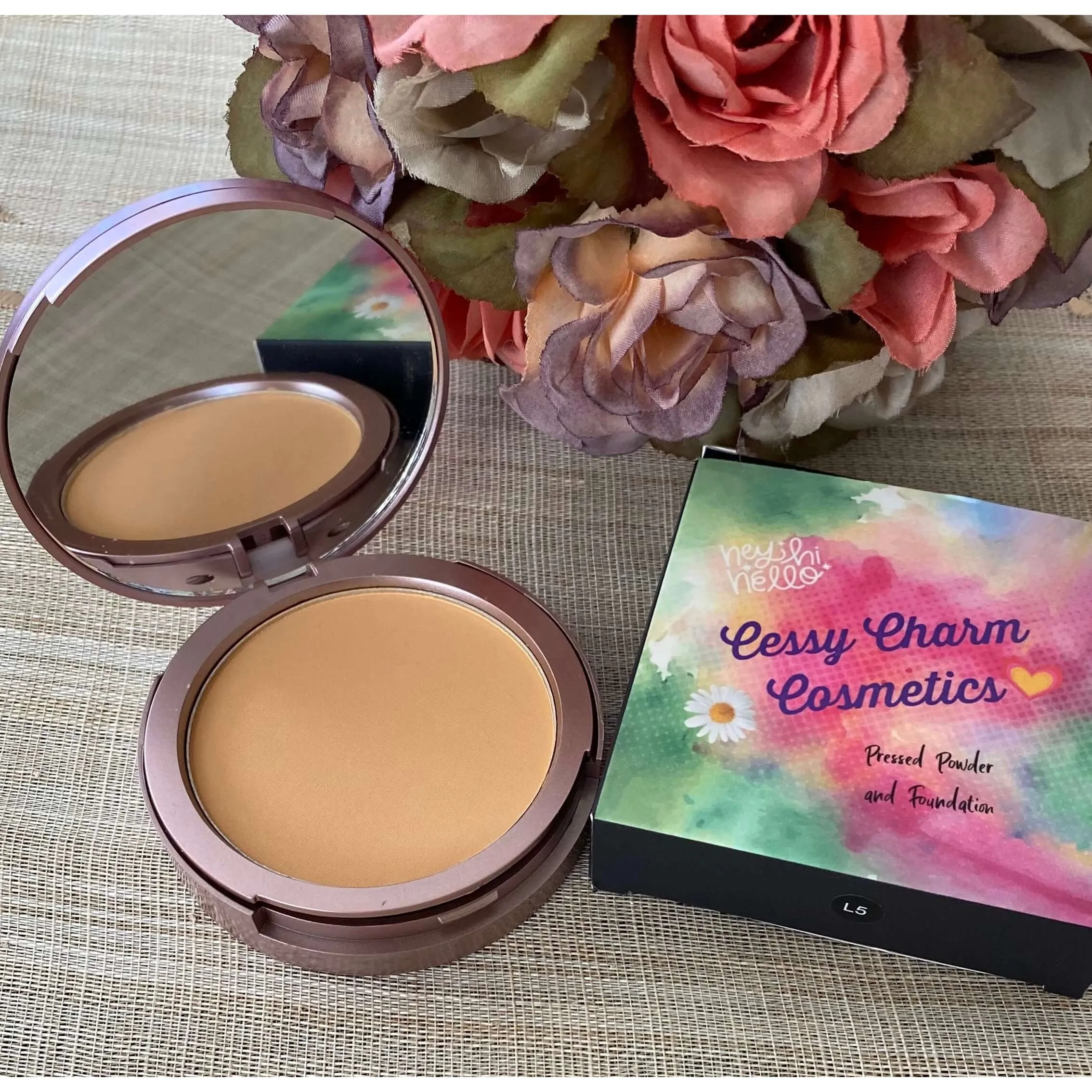 Pressed Powder and Foundation Compact