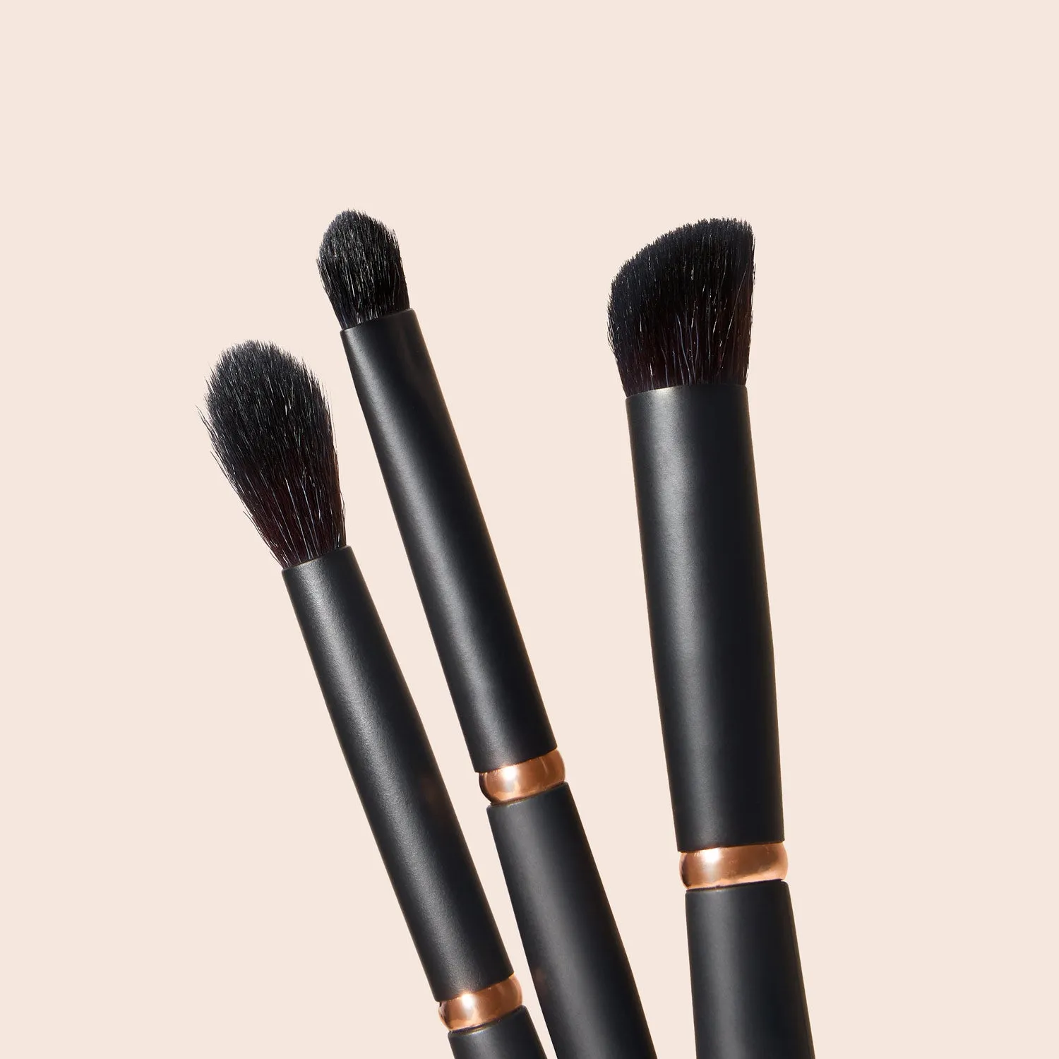 YB10 Complete Concealer Luxe Brush